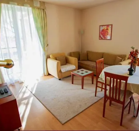 Bernadett 2 Apartament Bük